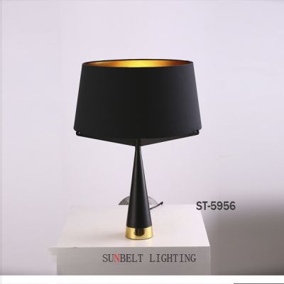 Art table lamp
