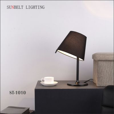 Simple style small table lamp